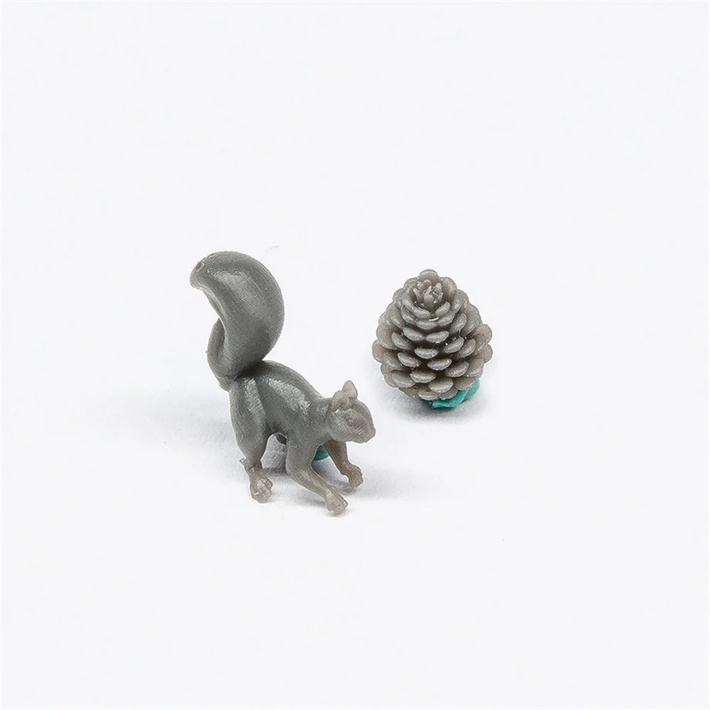LIANG-S003 Squirrel & Pine Cone Set Miniature Accessories Diorama Scene Model Parts