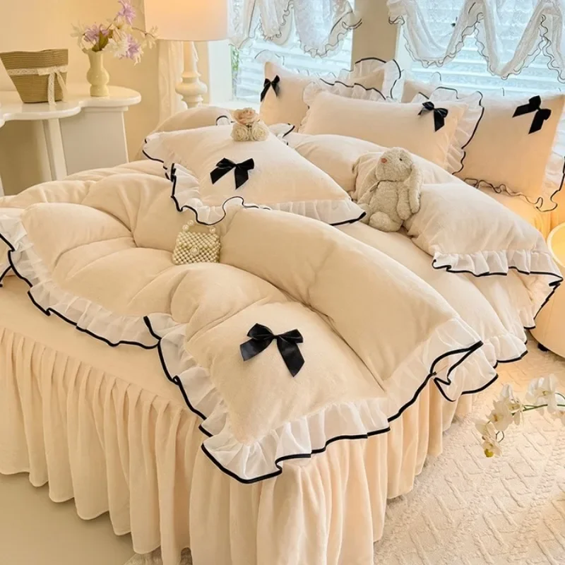 2025 new princess wind milk fleece bed skirt four-piece set autumn and winter Korean lace thickened warm quilt cover