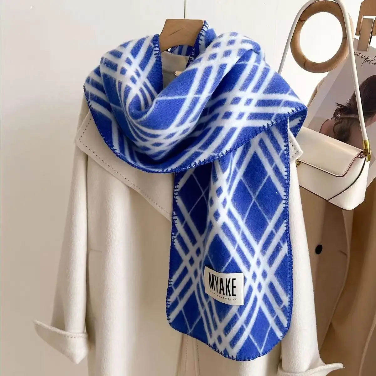 

Soft Thick Reversible Plaid Scarf Cashmere Touch Shawl Wrap For Women Fashion Daily Outfit Winter Neck Warmer Scarves
