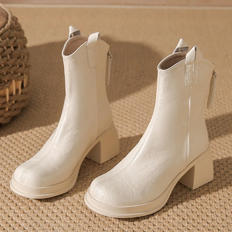 

Новинка 2023 года: женские короткие сапоги на массивном каблуке, высота 5 см, белые кожаные туфли, дизайн небольшого роста, зимние ботильоны YF015