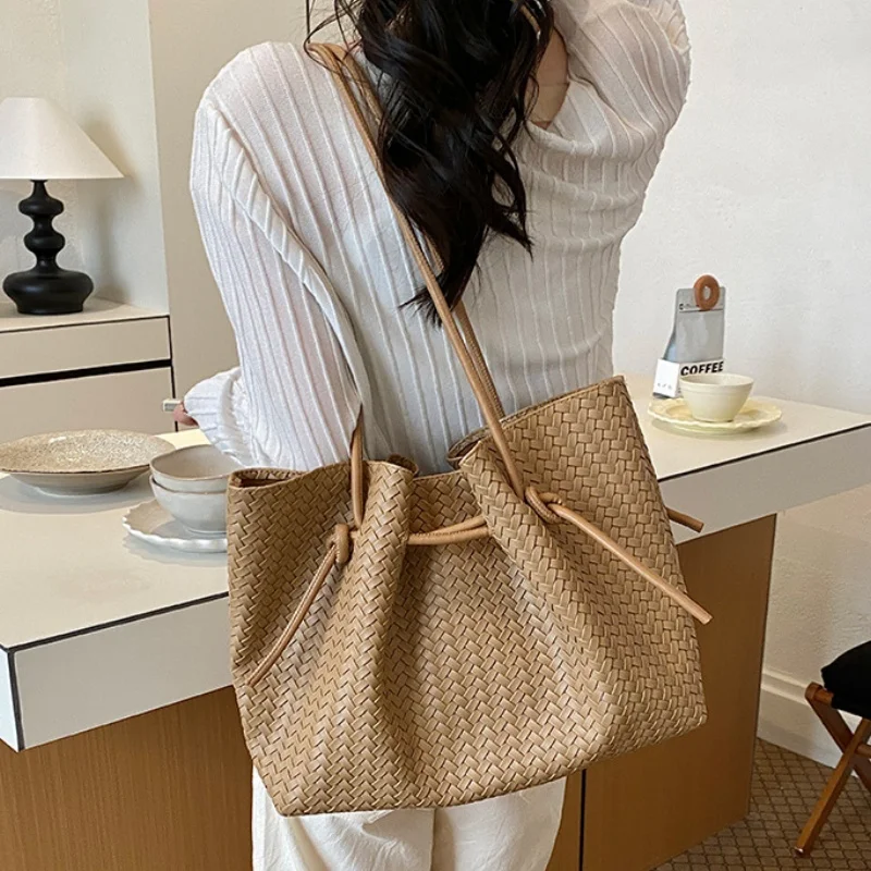 Woven Drawstring Tote Bag Women Large Capacity Casual Summer Beach Travel Daily Shopping Shoulder Handbag Crossbody Bag Ladies