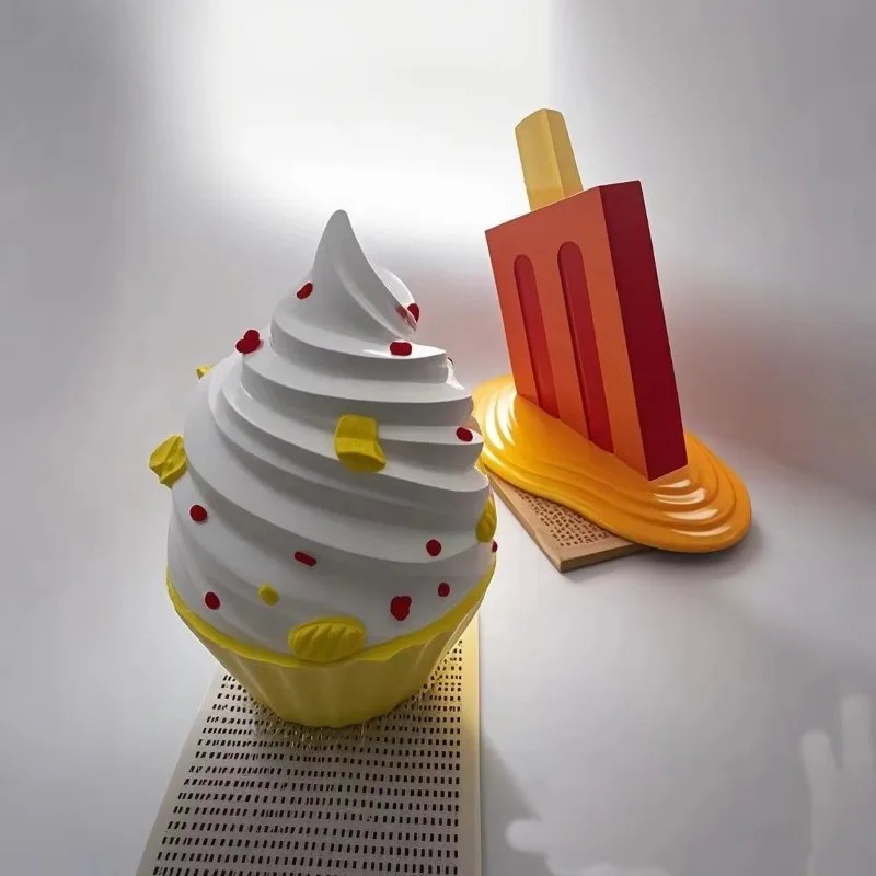 

Fiberglass ice cream cones, sculptures - waterproof for outdoor summer decoration, statues, for gardens, hotels