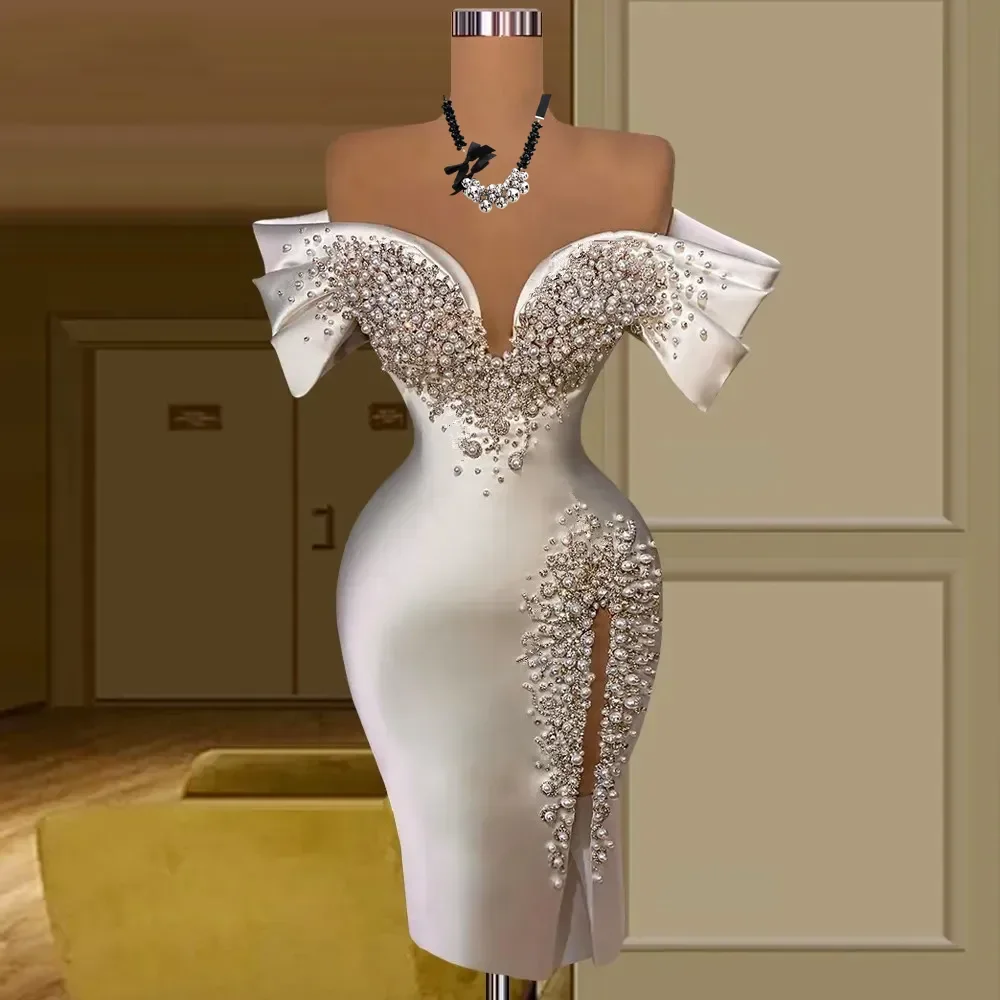 Luksusowa, satynowa, krótka suknia ślubna typu sweetheart, z odkrytymi ramionami, zdobiona koralikami i perłami, elegancka sukienka na przyjęcie, mini suknia dla panny młodej z możliwością personalizacji.