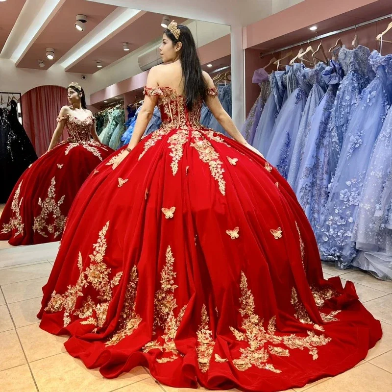 Funkelnde 2024 rote Quince anera Kleider süße 16 Kleid Tüll Gold 3d Spitze Blumen Bogen Vestidos de 15 Años Quinceañeras Ballkleider