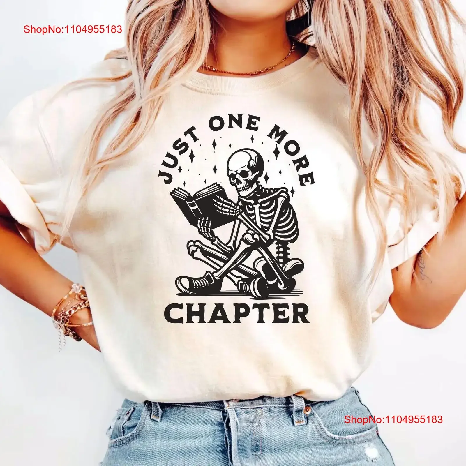 

Just One More Chapter T Shirt Skeleton Bookworm Reading Book Club Teacher Librarian vintage Washed streetwear fashion Soft
