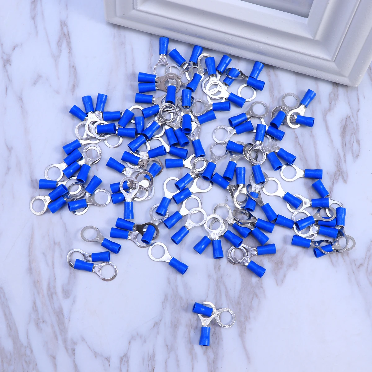 

100Pcs Insulated Heat Shrink Connectors Spade Set Circular Wire Terminals High Tensile Strength Weatherproof No Soldering Kit