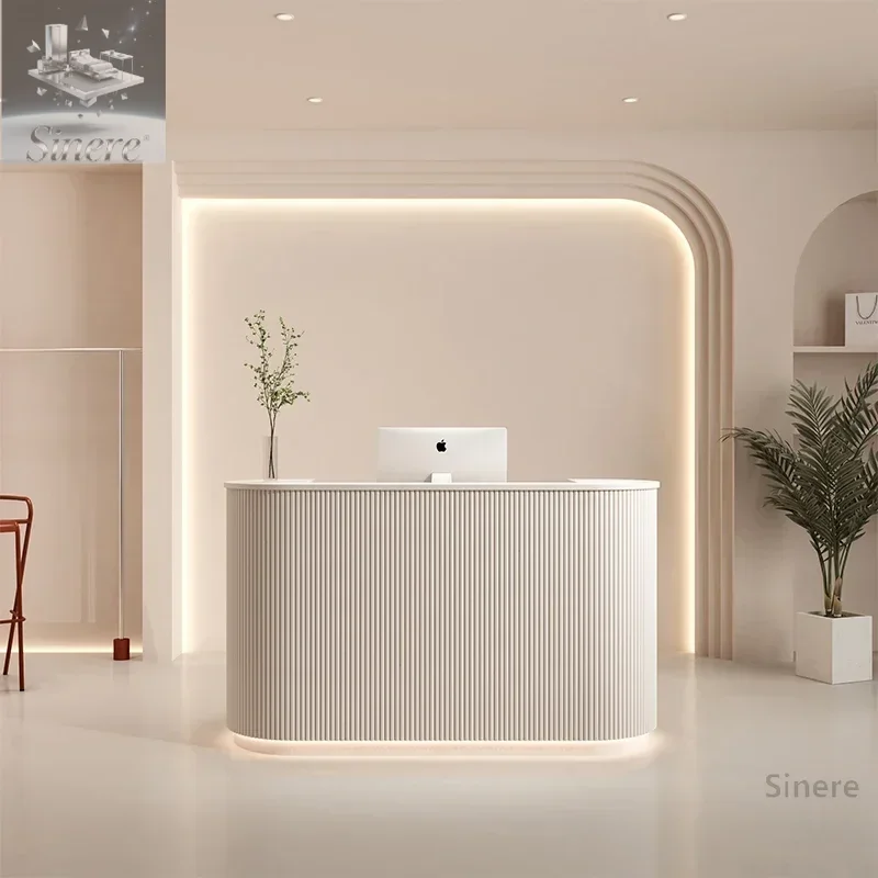 

Касса Магазин одежды Небольшой коммерческий салон красоты Легкая роскошная барная стойка Простая современная дуговая стойка Стойка регистрации