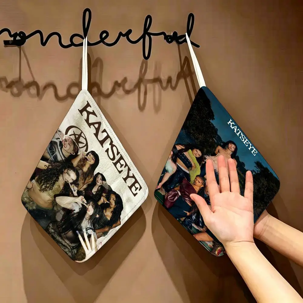 Kpop Hot Gir K-KATSEYE Hanging Polyester Cotton Towel, Reusable Hand Wiping Cloth, Wear Resistant for Home Kitchen Sink