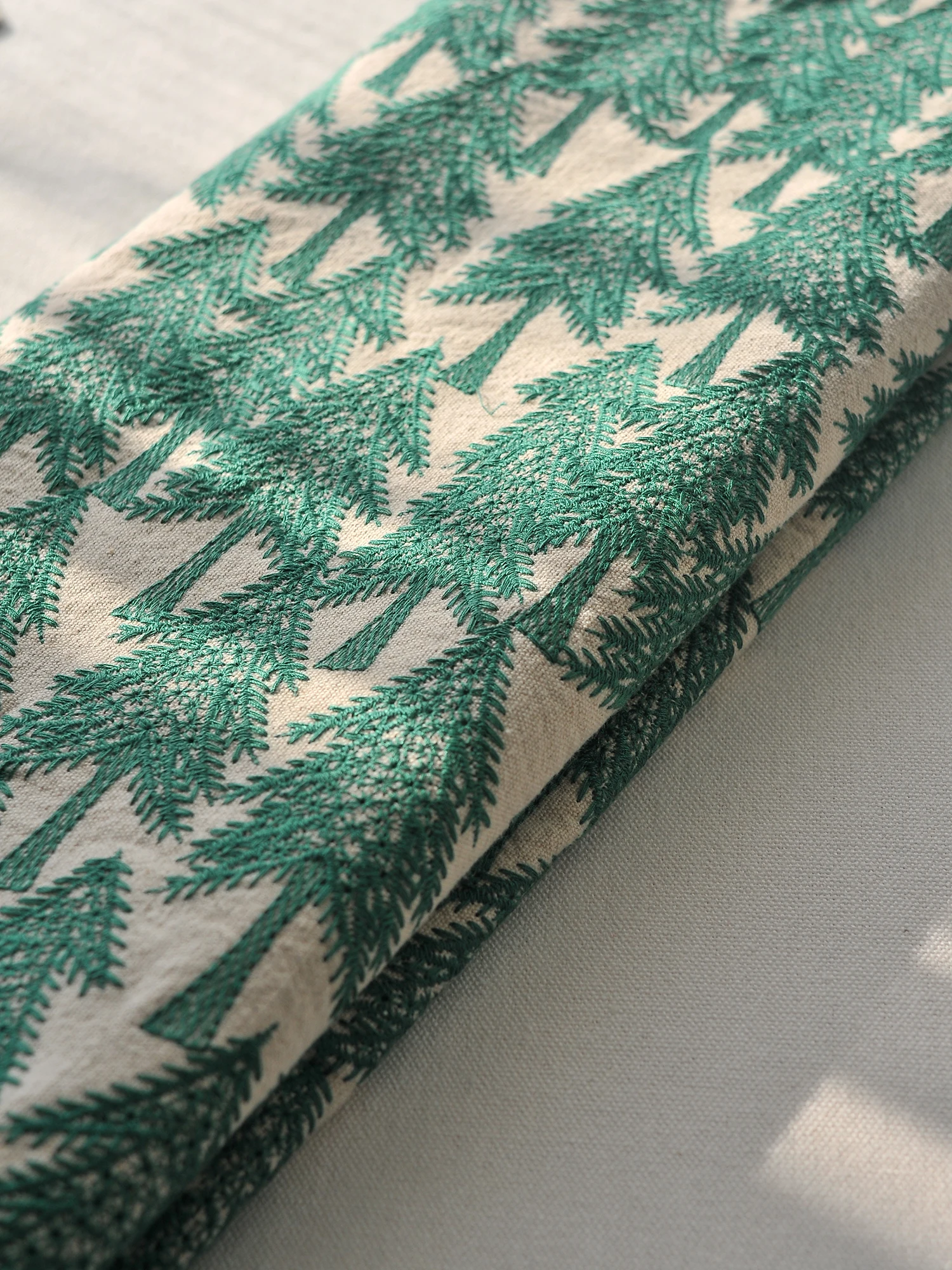 

Trendy Embroidered Handmade Linen Sofa Fabric Cover DIY Cuion Pillow Curtain Home Decorative Fabric Cotton Blend