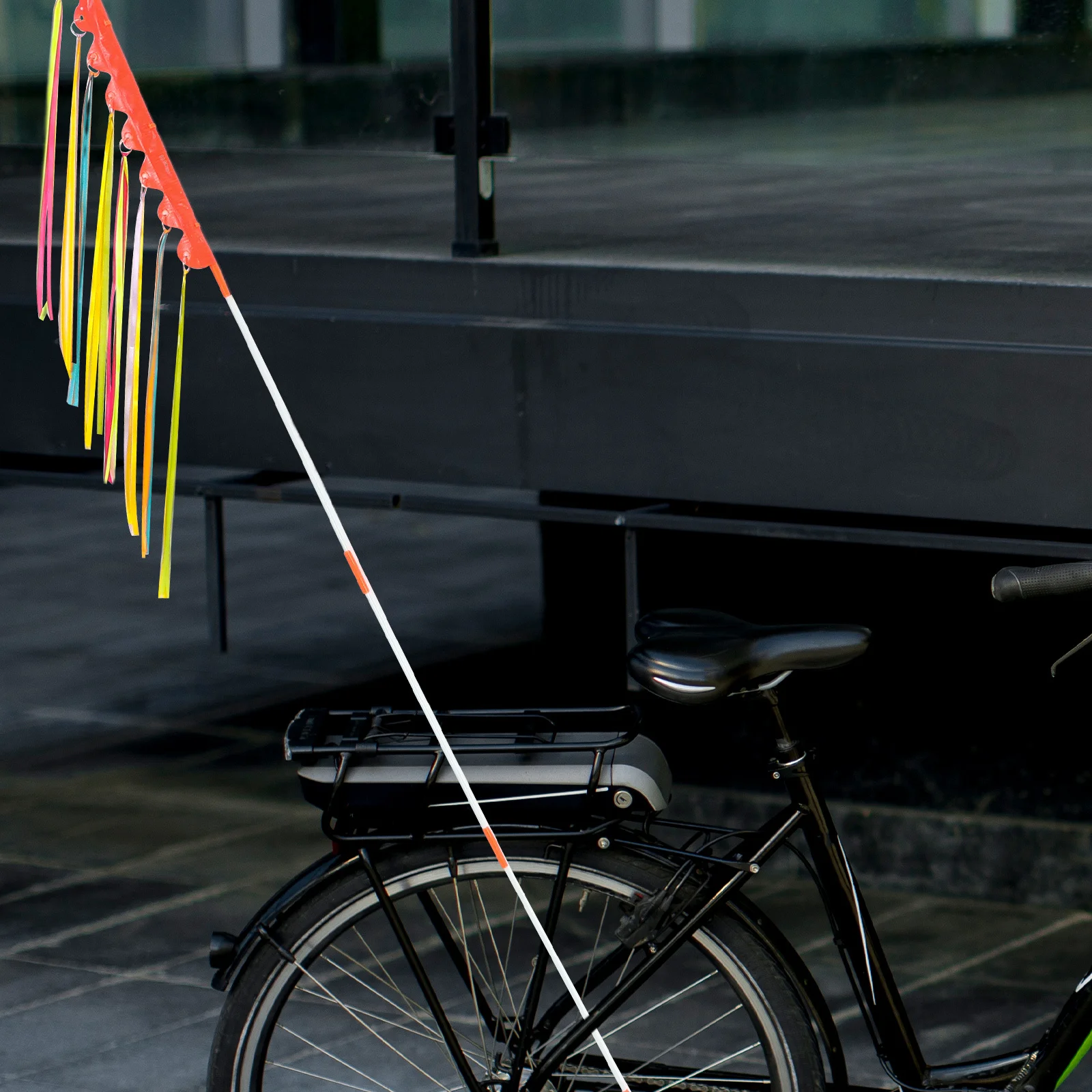 

1 Set Bicycle Safety Flag Heavy Duty Fiberglass Pole Polyester Waterproof Flag for Adult Kid Bike Trailer Safety Accessories