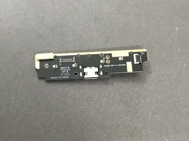 

USB Plug Charge Board for FOSSiBOT F106 Pro Helio G85 Octa-Core 6.58” FHD+