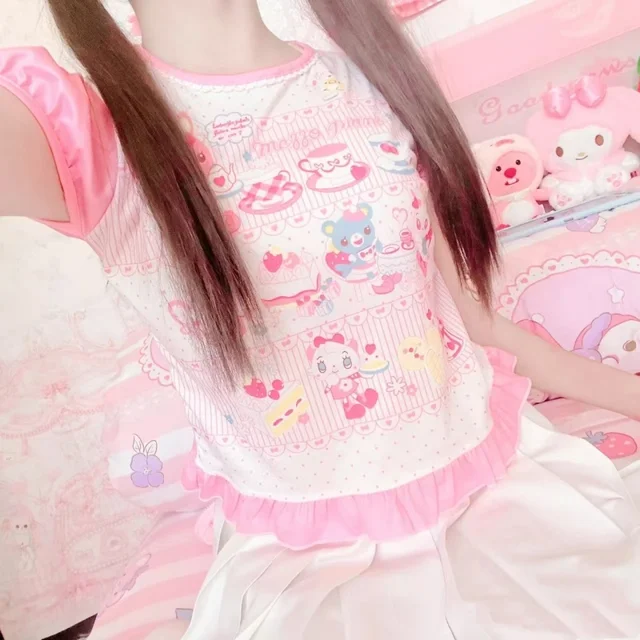 Japońska dziewczyna odzież damska śliczne krótkie t-shirty z nadrukiem kobiece letnie kolorowe krótkie topy Kawaii Pulover młodzieńskie ubrania y2k