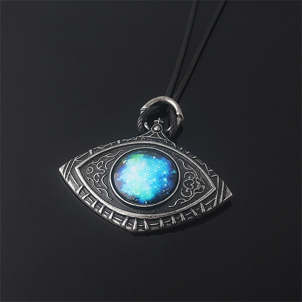 Juego Bloodborne collar accesorios de juego ojo de demonio cósmico ojo estrellado azul colgante Vintage collar para Mujeres Hombres joyería encanto regalos
