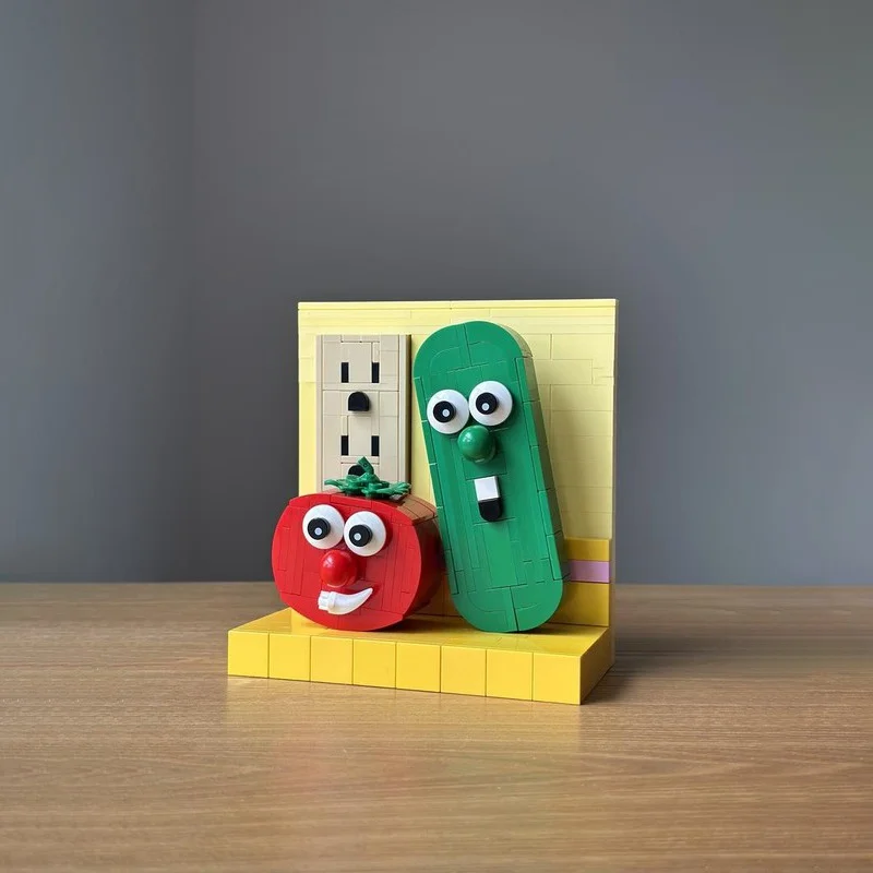 320pcs MOC VeggieTales Bob Larry Icons Model Building Blocks Construction Festival Gifts Toys Education Brick Idea