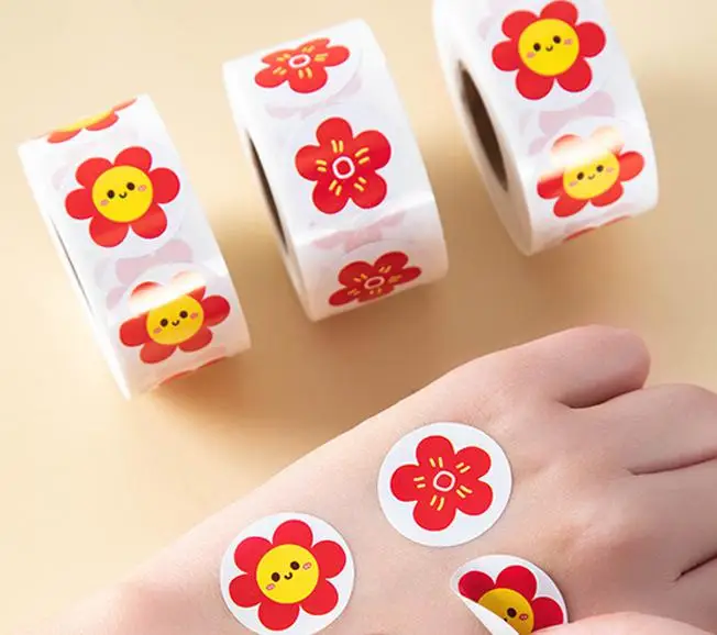 500pcs Cute Flowers Reward Stickers for Kids Incentive Stickers Party Supply Classroom Students Teachers Reward Gift Scrapbook