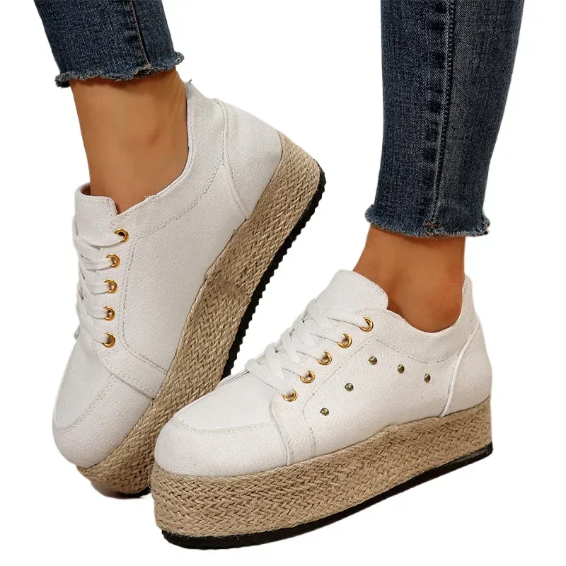 Women Fashion Canvas Casual Shoes Ladies Spring Autumn New Round Toe Lace-up Shoes Breathable Leopard Print Sneakers Big Size 43