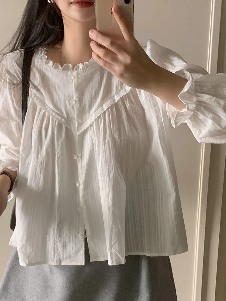 

Chic ort Sve Women's irt White Long Sve Inner Wear Floral Trim Collar Breathable Comfortable Straight Cut Autumn Top