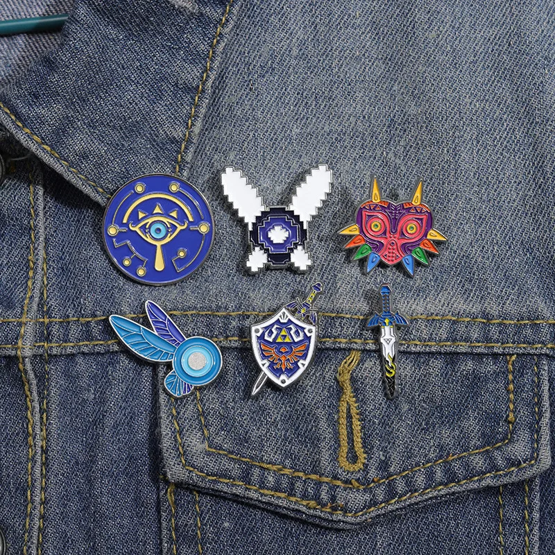 Cartoon Game Brooch Shield Dice Airwave Treasure Chest Sword Dagger Transform Machine Console Adventure Badge Punk Pins Jewelry