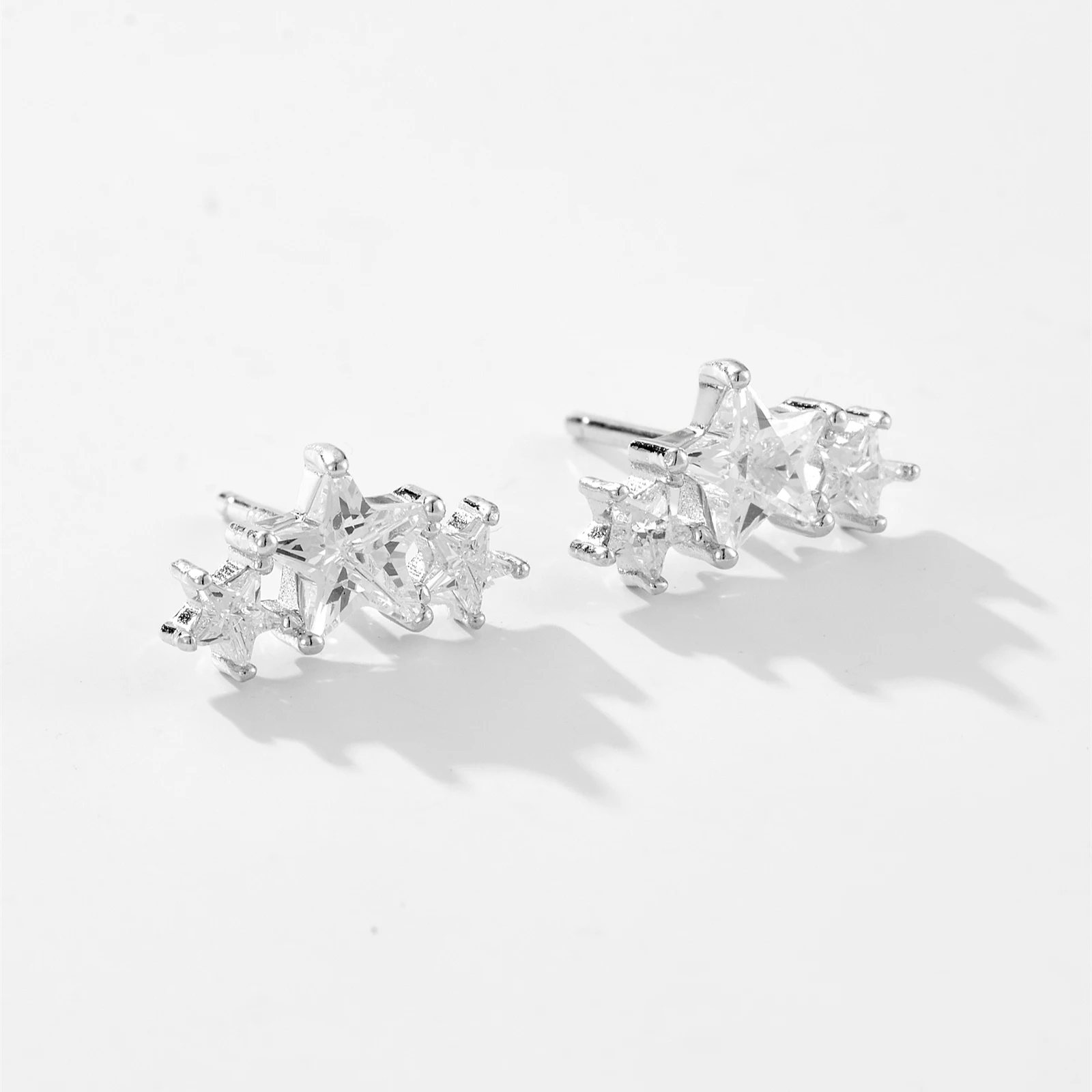 女性のためのANDYWEN-925スターリングシルバーのイヤリング,3つの星の宝石,ジルコンのピアス,白い豪華なファッション,2023