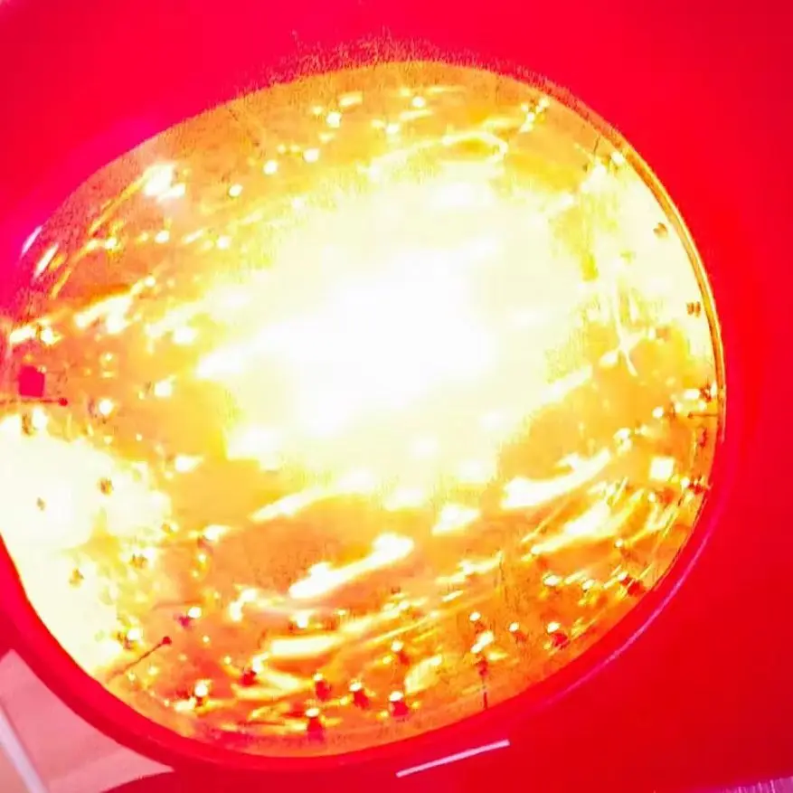 

HLKGO Advanced Laser Hair Care Helmet with 96 Diodes - LLLT Technology for Nourishing Scalp & Hair