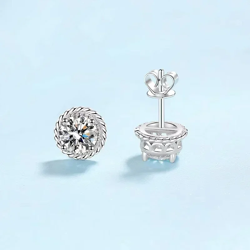 Elegant-Design PT950 Platinum  Earring Compact Windmill Four Claw Earrings 1CT Moissanite Diamond Girl Engagement Fine Jewelry