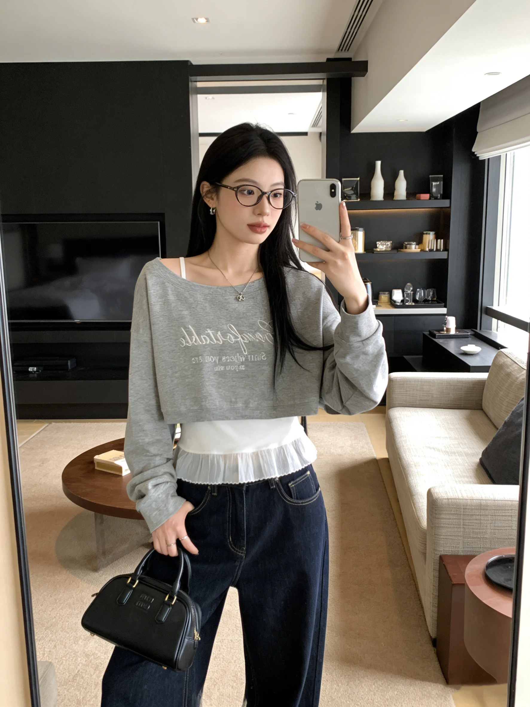 

Korean Style College Casual Letter Print Two-Piece Set Spring Layering Lace Fashionable Anti-Aging Crop Top And Skirt Set