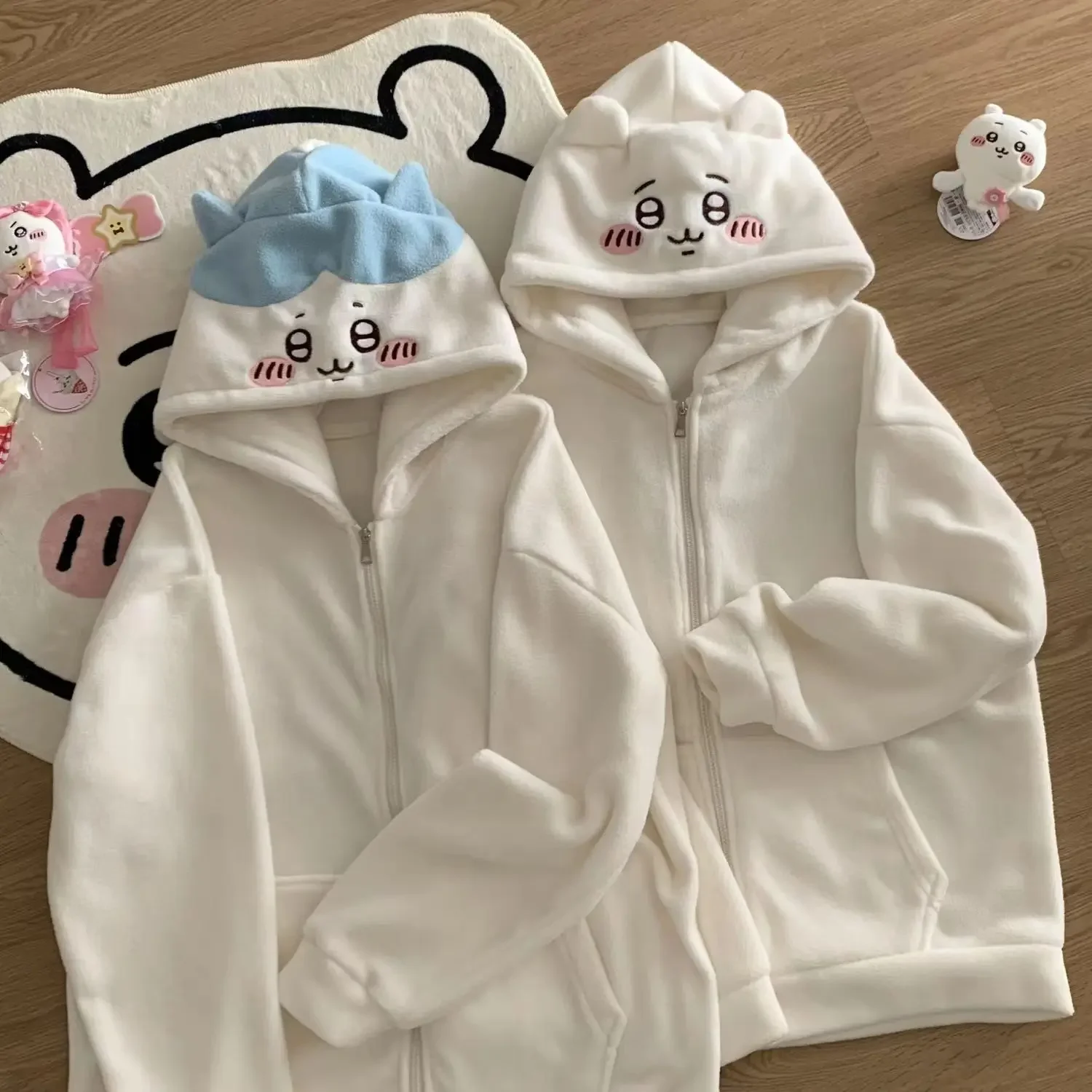 Felpa carina cartone animato Chiikawa Hachiware Usagi Felpa con cappuccio allentata Kawaii Cappotto primaverile e autunnale