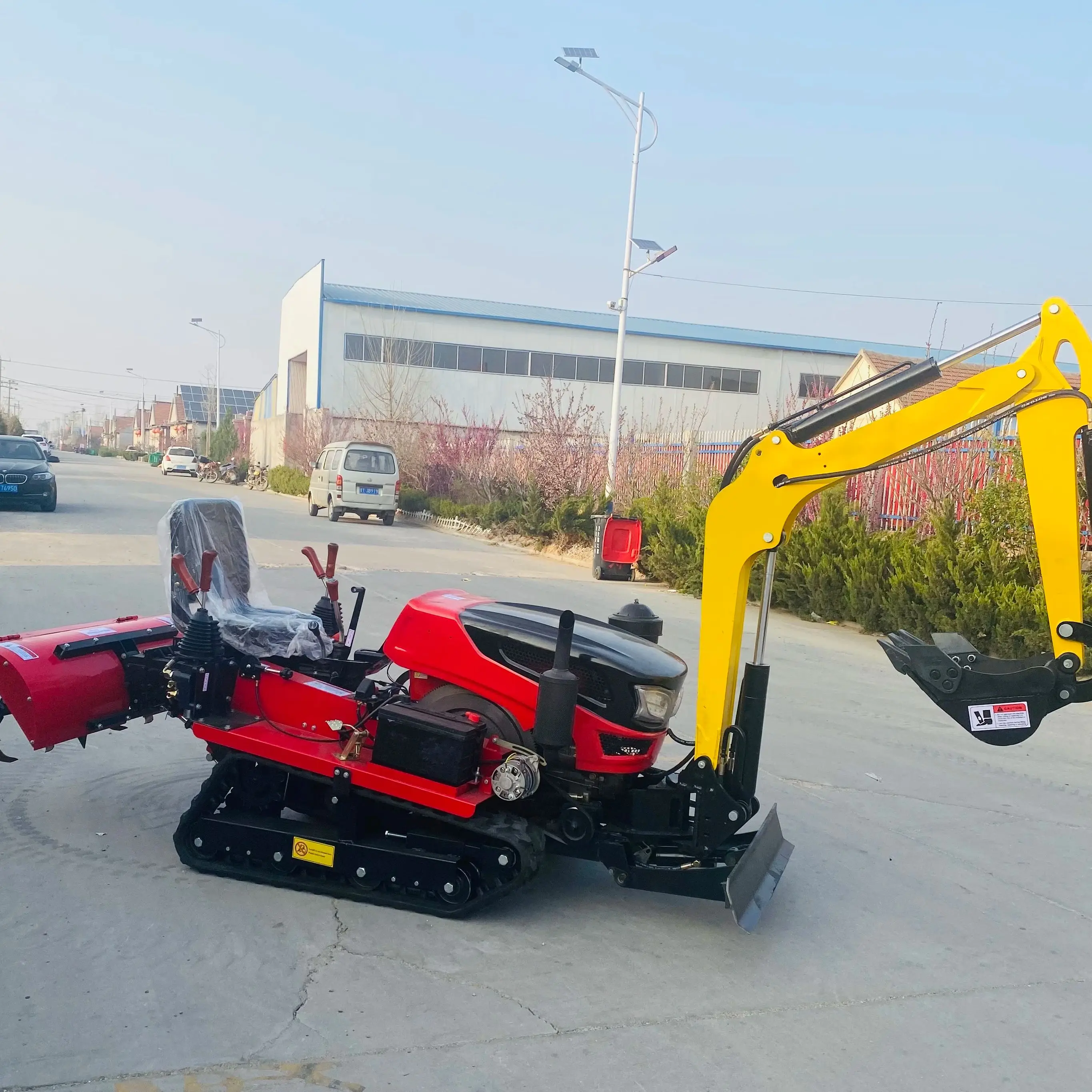 

Customized Diesel Crawler Rotary Tiller 25HP Dry Land Paddy Field Cultivator Farming Machine