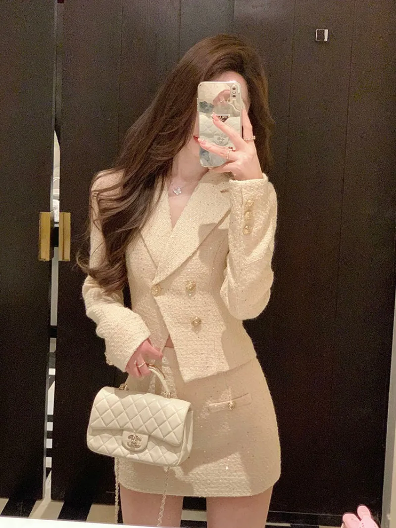 Nuovo piccolo profumo moda sottile abito da donna di fascia alta elegante manica lunga cappotto corto + minigonna tinta unita set a due pezzi