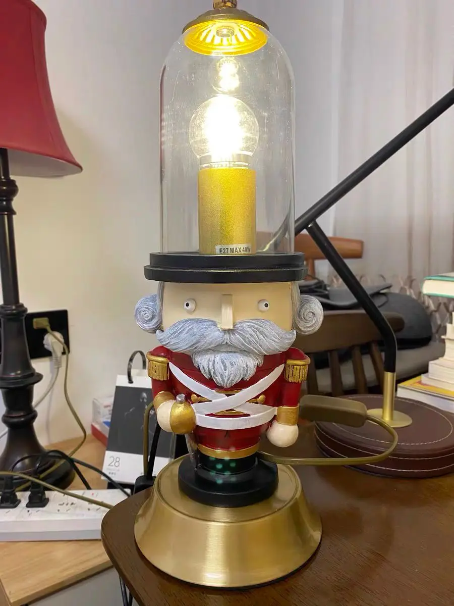 Cartoon walnut Earl table lamp Boy children's room lamp lovely creative all copper LED decorative table lamp