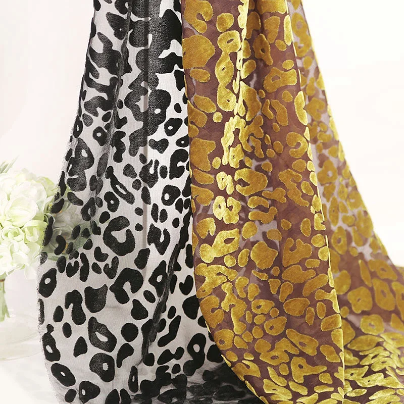 Velvet Dress Flocked Fabric Leopard 140cm Width Burn Out Qualified Shirt Wedding Decoration Material 1 Yard