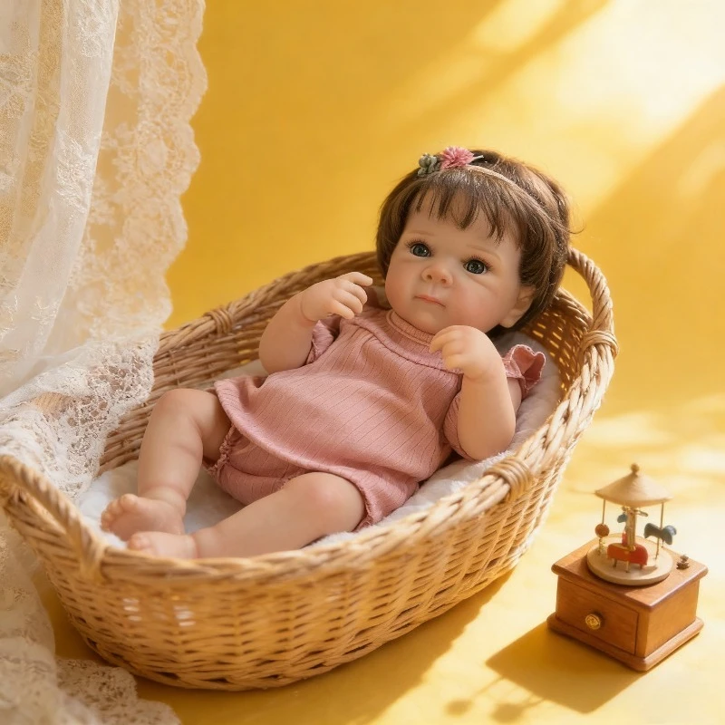 Boneca Reborn Menina Bettie Corpo Impermeável com Olhos Azuis 45cm Brinquedo Infantil Presentes