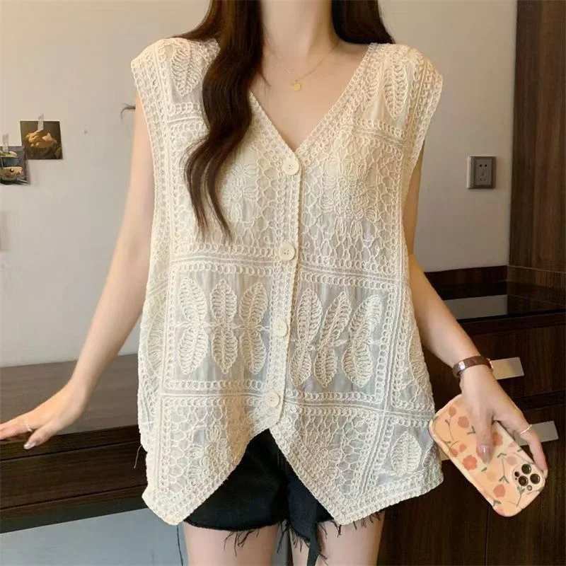 Women's Boho Lace Embroidered Vest V Neck Button Sleeveless Casual Top