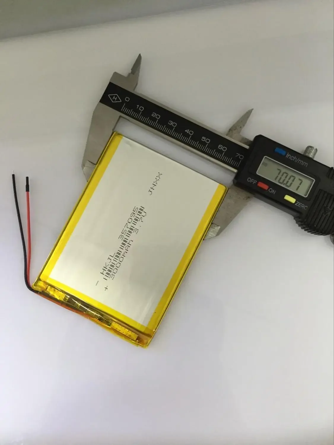 بطارية ليثيوم بوليمر 3.7 فولت 357095   كمبيوتر لوحي مخصص بسعة بطارية مدمجة 3000 مللي أمبير