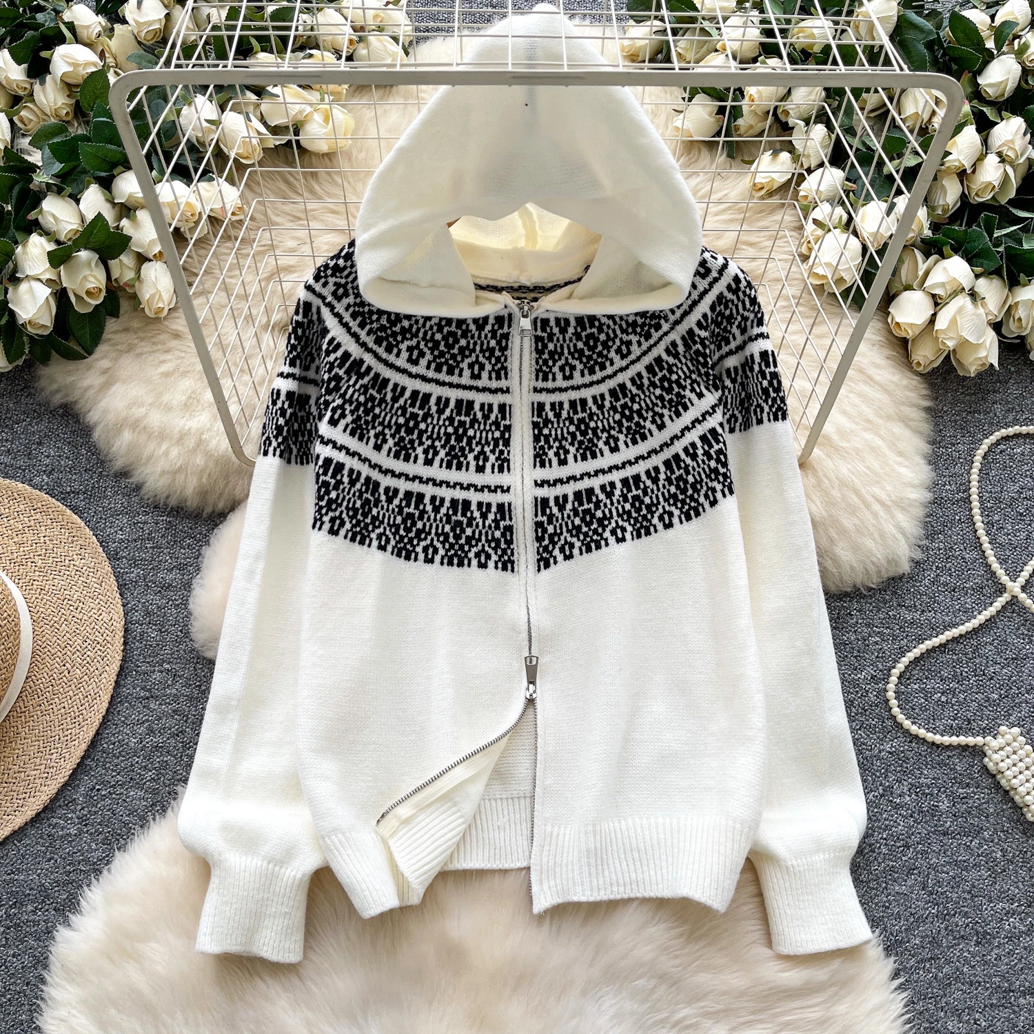 Cardigan con cappuccio jacquard con doppia cerniera Autunno Inverno Nuovo maglione lavorato a maglia a maniche lunghe Casual con giunture larghe Cappotti caldi versatili