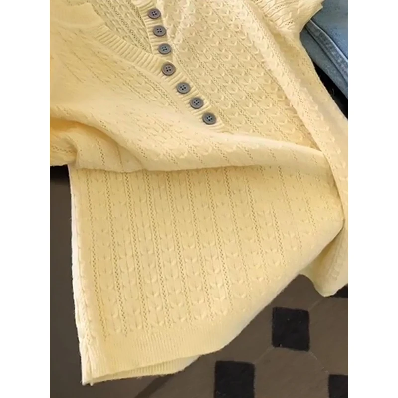 Doce Coreano Sle Amarelo Malha Or Sve Camiseta Feminina Faionable Versátil Top Verão Novo Design Rodada Ne Regular...