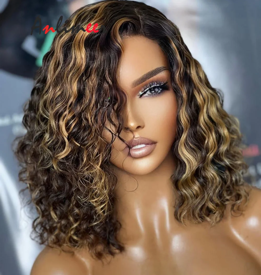 ฐานผ้าไหมวิกผมสตรอเบอร์รี่ Blone ไฮไลท์วิกผมสั้น Curly Wigs ด้านหน้าลูกไม้เส้นผมมนุษย์ Pre Pluncked กับลูกผมสำหรับผู้หญิงสีดำ