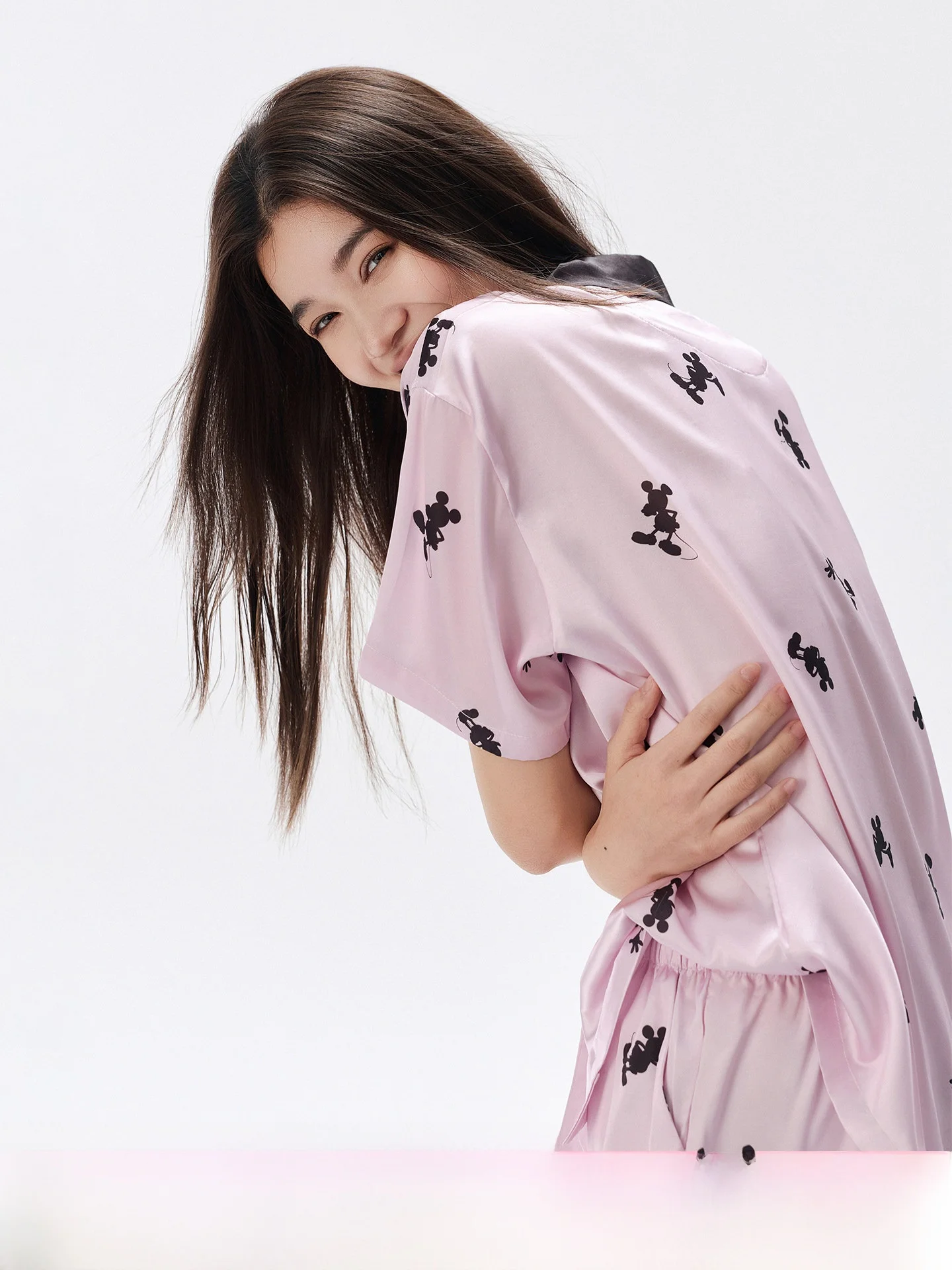 ice-silk-casual-lapel-open-cardigan-short-sleeve-shorts-pajamas-home-clothes-set-summer-women-breathable-soft-polyester