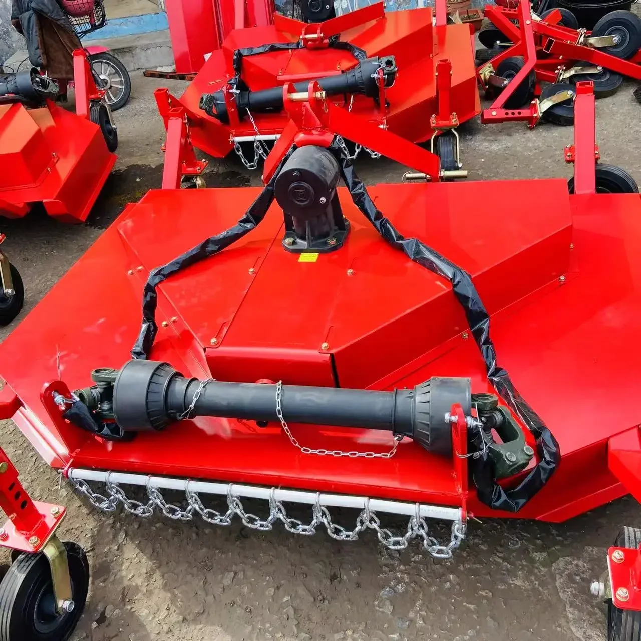 

# Задняя косилка для трактора PTO