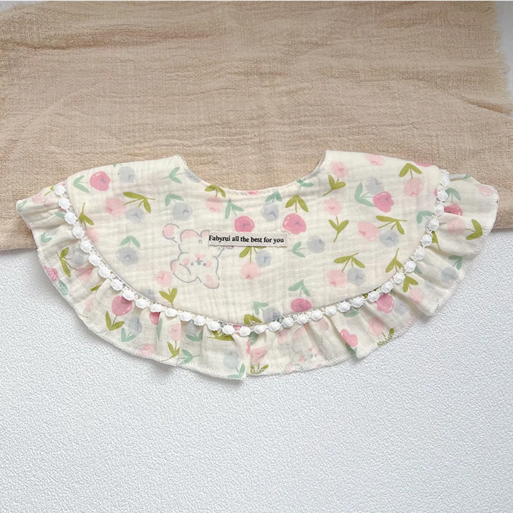 

Sweet Feeding Baby Cotton Bibs Round Neck Princess Baby Drooling Bibs Floral Lace Saliva Towel Cloths Infant