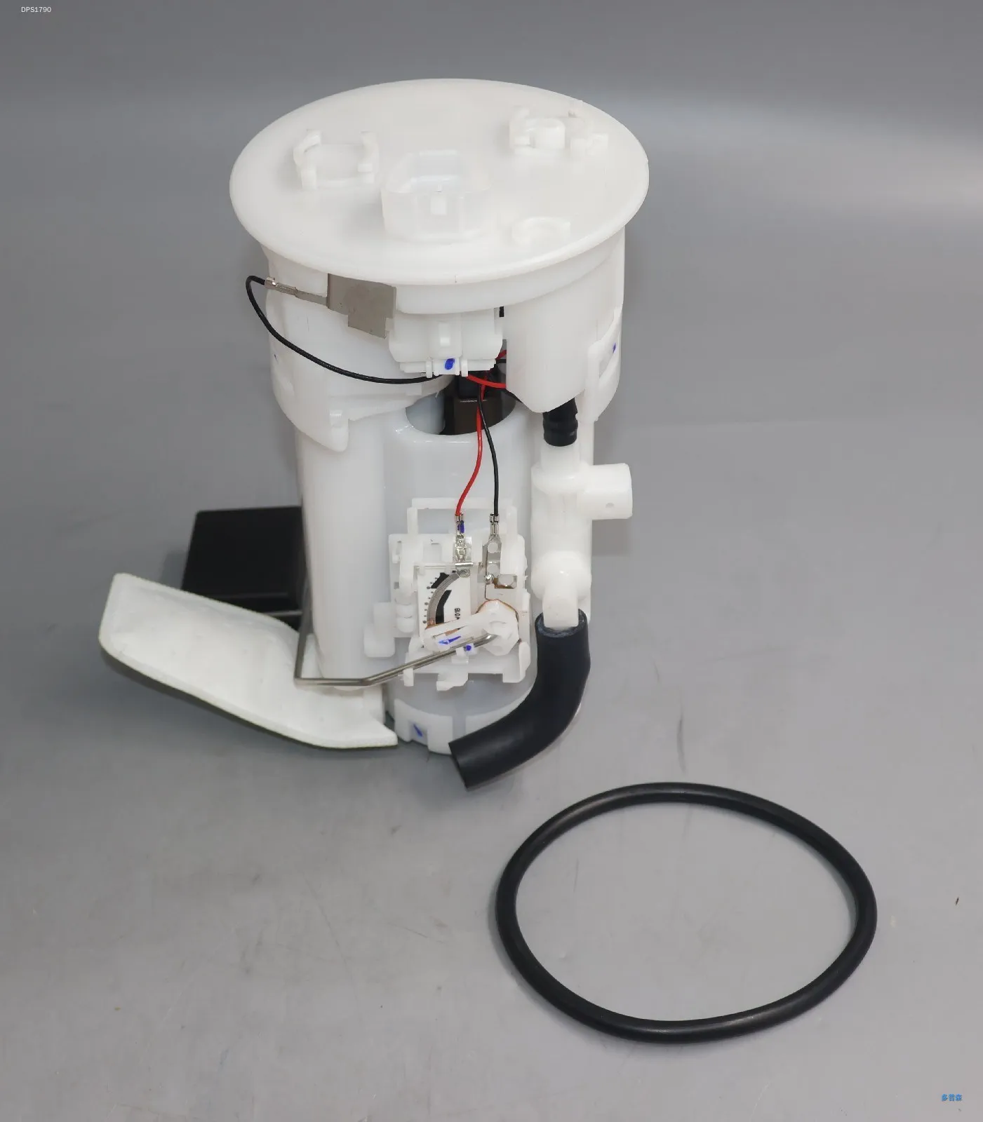 Fuel Pump Assembly 77024-42020 Is Suitable for Toyota 01-05 Imported Rav4 Single Pipe Model