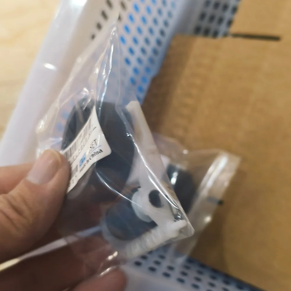 

1517053 1529149 Retard Pickup Roller for EPSON Stylus Office T1100 B1100 Photo 1390 1400 1410 L1300 L1800 R1900 1500W ME1100