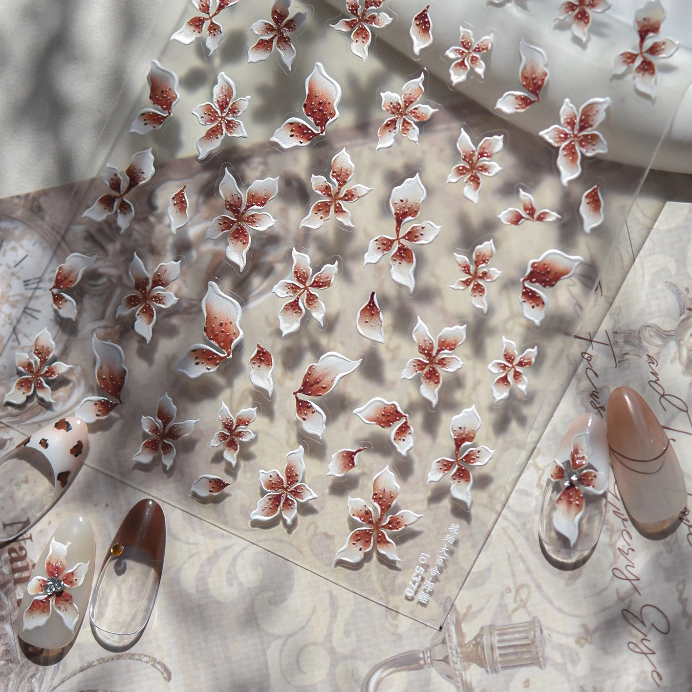 متأنق شيك التدرج خمر ماغنوليا زهرة حالمة البتلة هلام الملونة تنقش متلألئ مسمار الفن ملصقات مانيكير الشارات