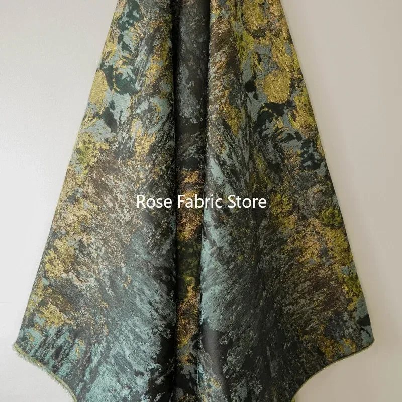 1 Meter 1 Meter  Retro Gilded Heavy Jacquard Fabric Exquisite Dress Skirt Bag Decorative Sewing Fabric