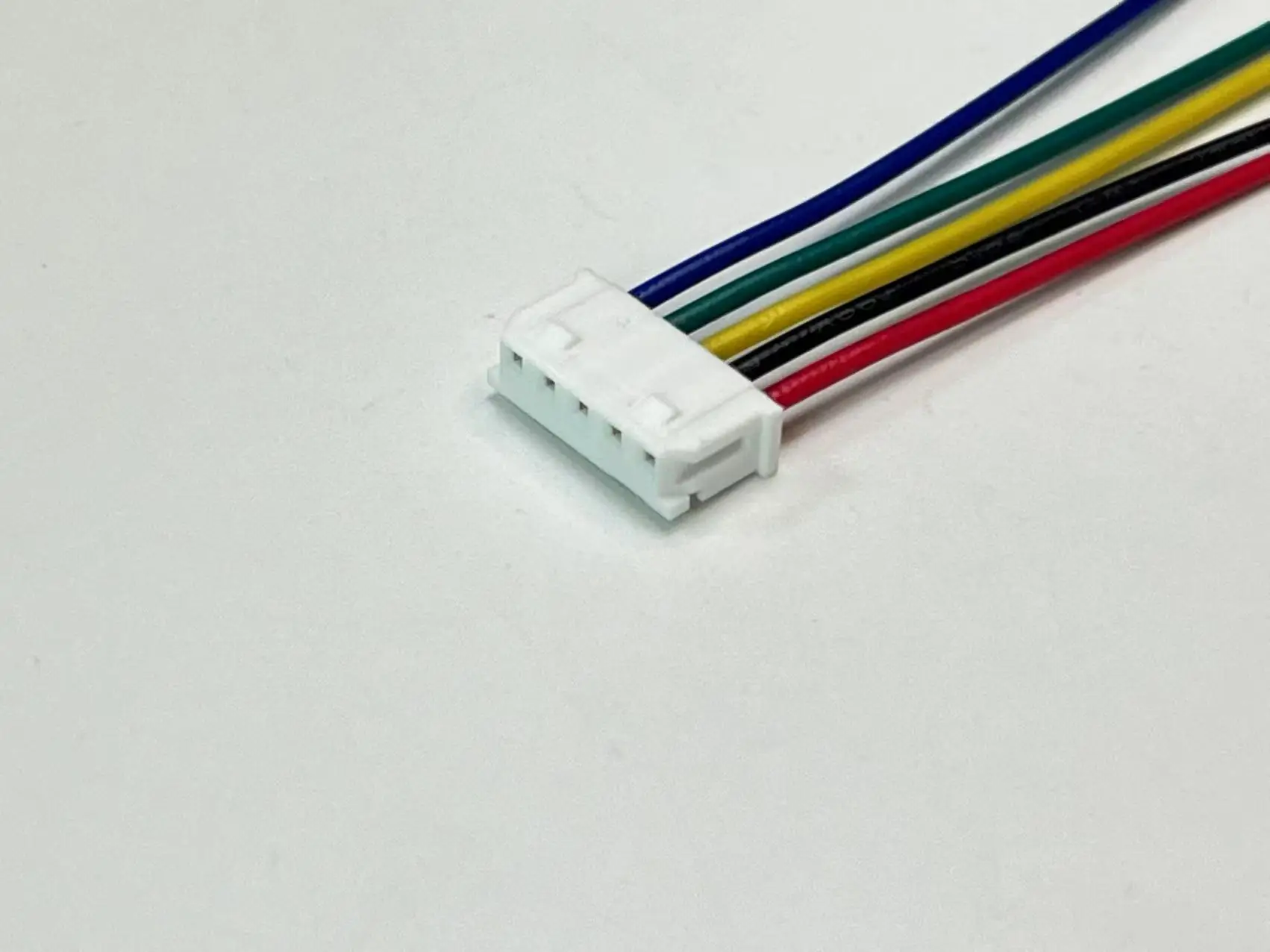 510650500 Cablaggio, MOLEX Micro-Latch Passo 2,00 mm 51065-0500 Cavo 5P, Off The Shelf