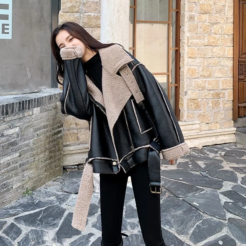 Locomotive Retro with Belt Riding Winter Women's Jacket Long-Sleeved Lapel Padded Warm Black Chic Female Coat Tops