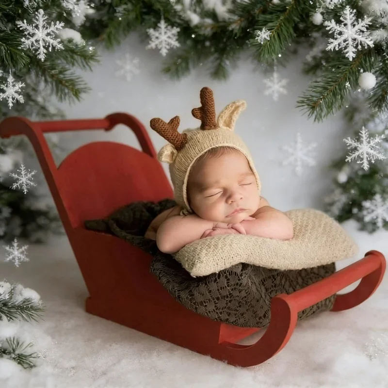 

Красная рождественская карета-сани для новорожденных, реквизит для фотосессии на 100 дней, аксессуары для позирования младенцев в студии