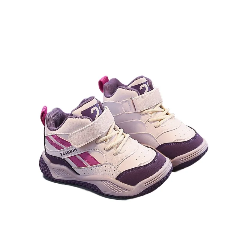 

Детские кожаные высокие спортивные туфли, осенние противоскользящие красивые кроссовки для мальчиков, модная повседневная обувь контрастного цвета для девочек