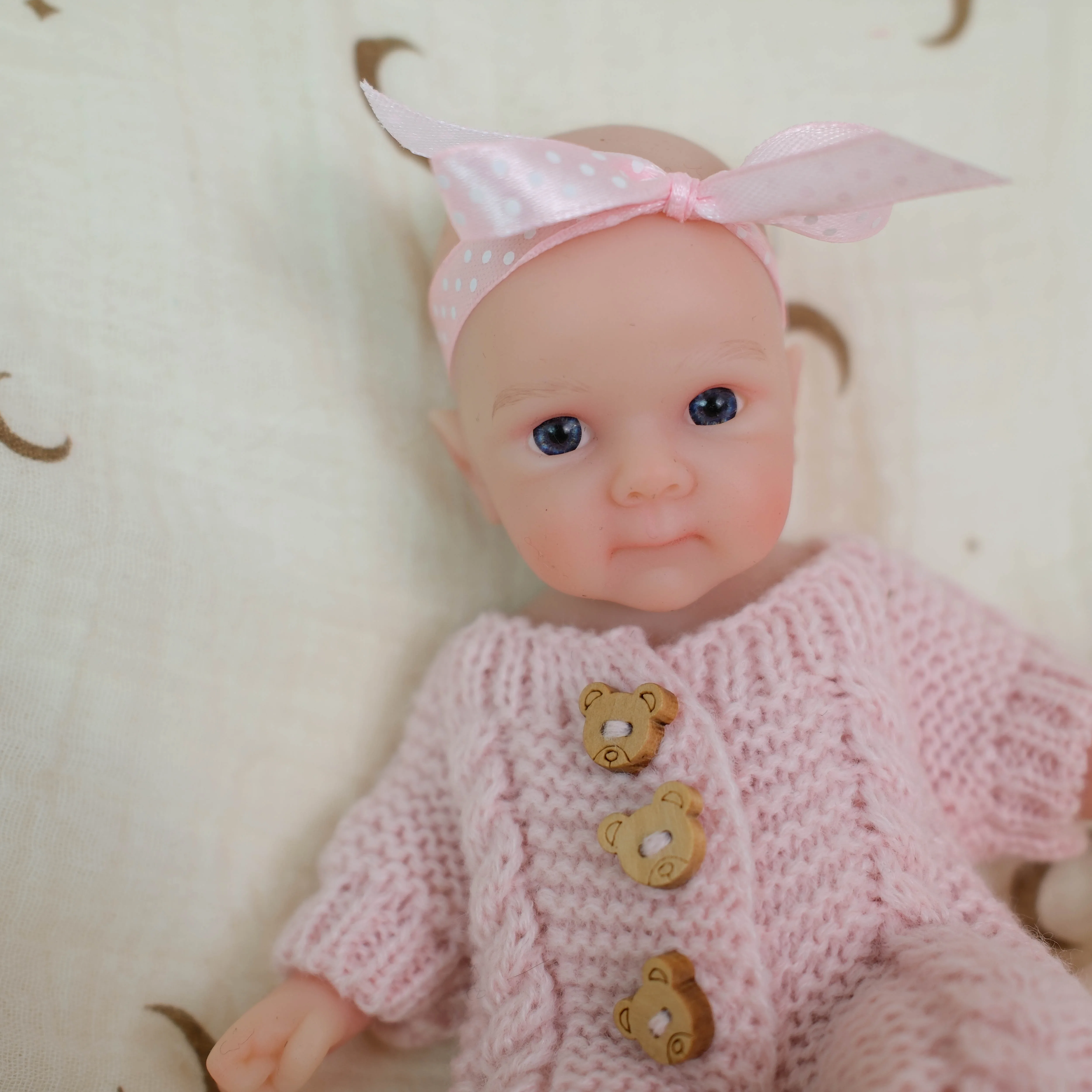 NPK 8''Super Soft Solid Platinum silicone Flexible Elastic Mini Handy Baby Gril Bettie Palm Reborn  Baby Doll