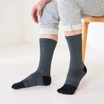 1/5 Pairs Man 5 Finger Socks Long Compression Sweat-Absorbing Fitness Marathon Hiking Outdoor Basketball Calf Toe Sport Socks 6 1/5 Pairs Man 5 Finger Socks Long Compression Sweat-Absorbing Fitness Marathon Hiking Outdoor Basketball Calf Toe Sport Socks 6